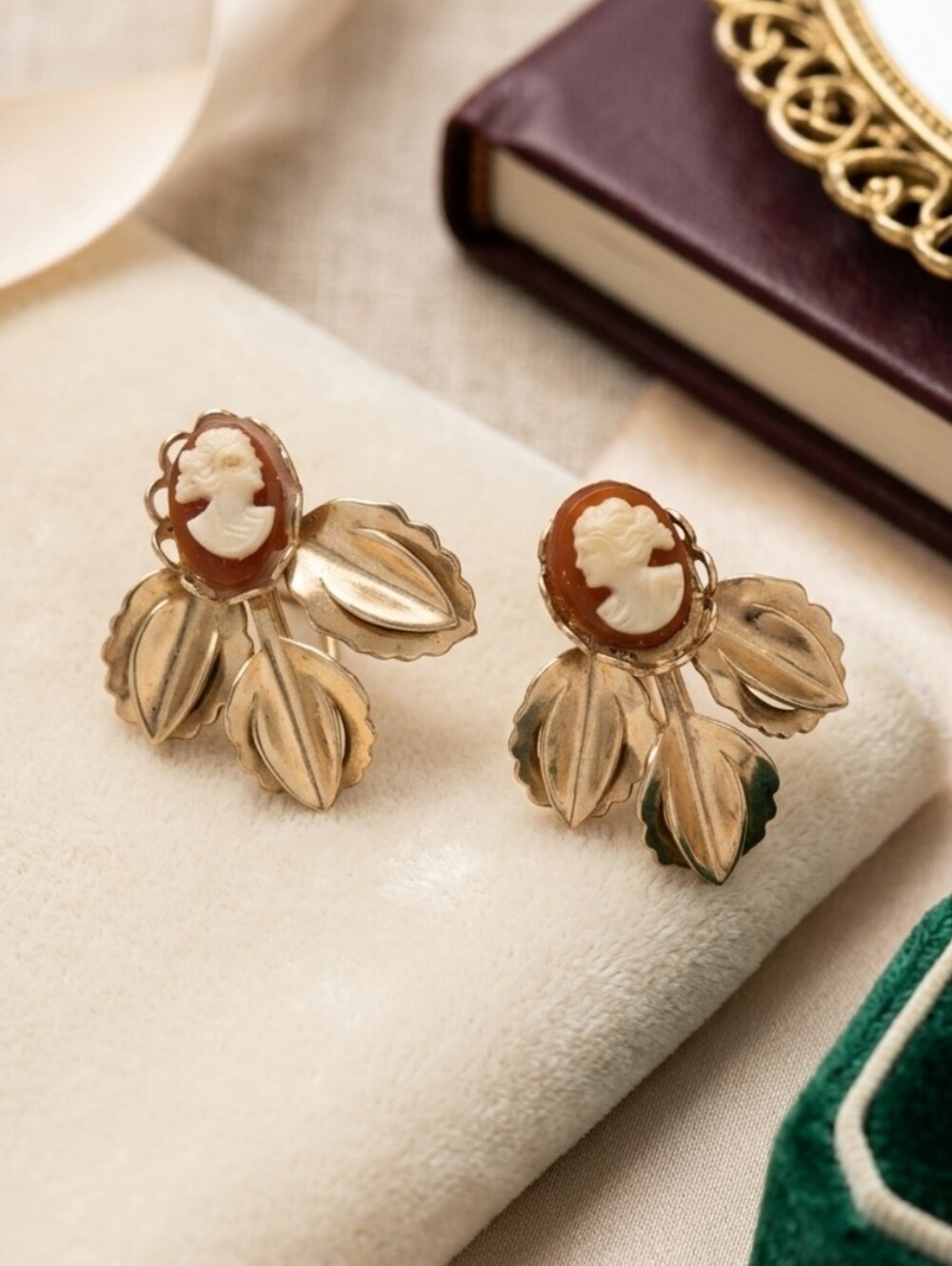 Estate Gold Leaf Cameo Earrings with Brown & Cream Cameos